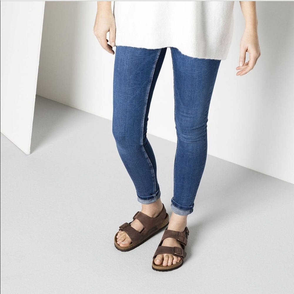 Birkenstock Oiled Leather Milano Sandal size 37.